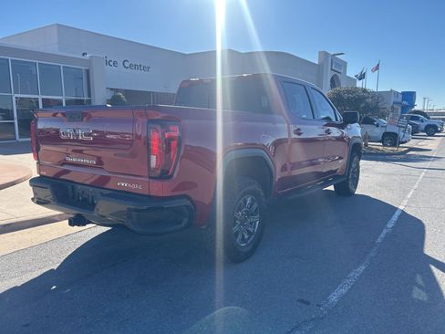 Used 2024 GMC Sierra 1500 AT4X image 5