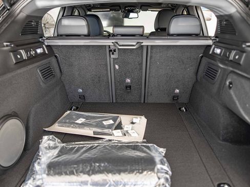 New 2025 Alfa Romeo Stelvio Sprint image 17