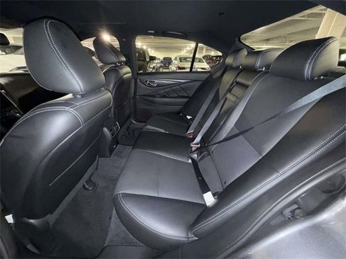 Used 2022 INFINITI Q50 Sensory image 18