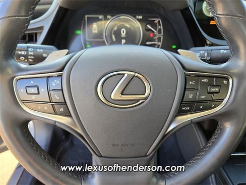 Certified 2023 Lexus ES 300h w/ Premium Package image 29