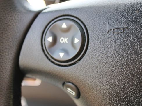 Used 2008 Mercedes-Benz S 550 image 29