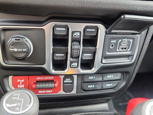 New 2026 Jeep Gladiator Willys image 13