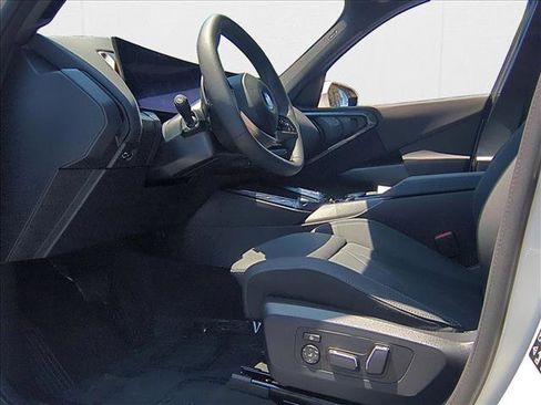 Used 2026 BMW X5 sDrive40i w/ M Sport Package image 10