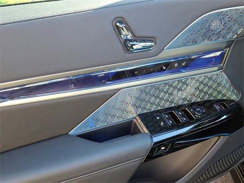 New 2026 BMW 760i xDrive 760i xDrive w/ Executive Package image 11