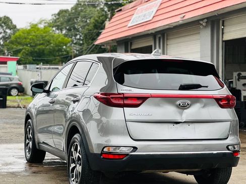 Used 2020 Kia Sportage LX AWD/4WD image 8