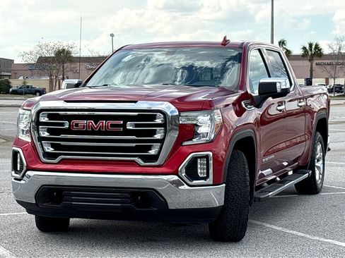 Used 2021 GMC Sierra 1500 SLT image 3