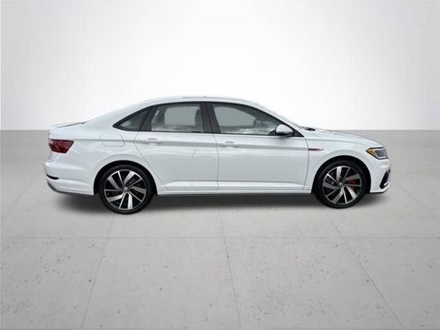 Used 2021 Volkswagen Jetta GLI Autobahn FWD image 5