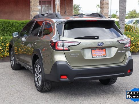 Used 2023 Subaru Outback Premium image 6