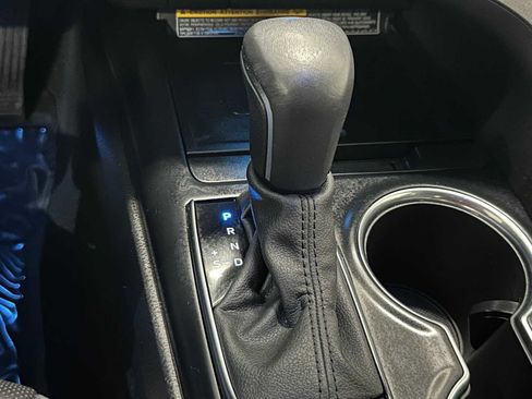 Used 2020 Toyota Camry XLE w/ Driver Assist Package image 15