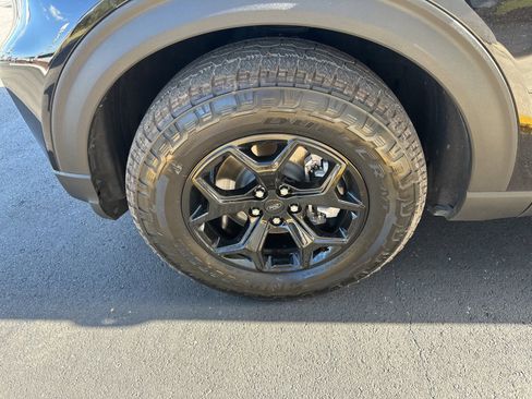 Used 2022 Ford Explorer Timberline w/ Timberline Technology Package image 4