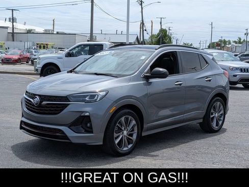Used 2021 Buick Encore GX Essence w/ Experience Buick Package FWD image 4