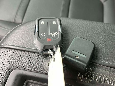 Used 2020 GMC Sierra 1500 Denali w/ Denali Ultimate Package image 39