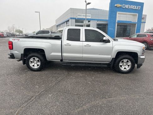 Used 2017 Chevrolet Silverado 1500 LT w/ All Star Edition AWD/4WD image 31