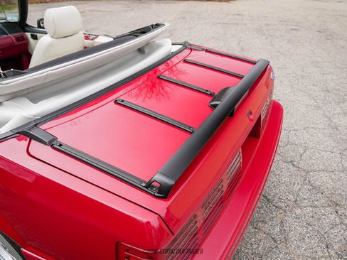 Used 1989 Ford Mustang GT RWD image 36