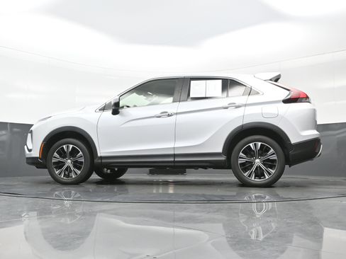Used 2022 Mitsubishi Eclipse Cross SEL AWD/4WD image 29
