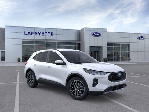 New 2026 Ford Escape SE image 37