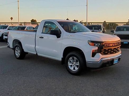 Used 2025 Chevrolet Silverado 1500 W/T RWD image 2