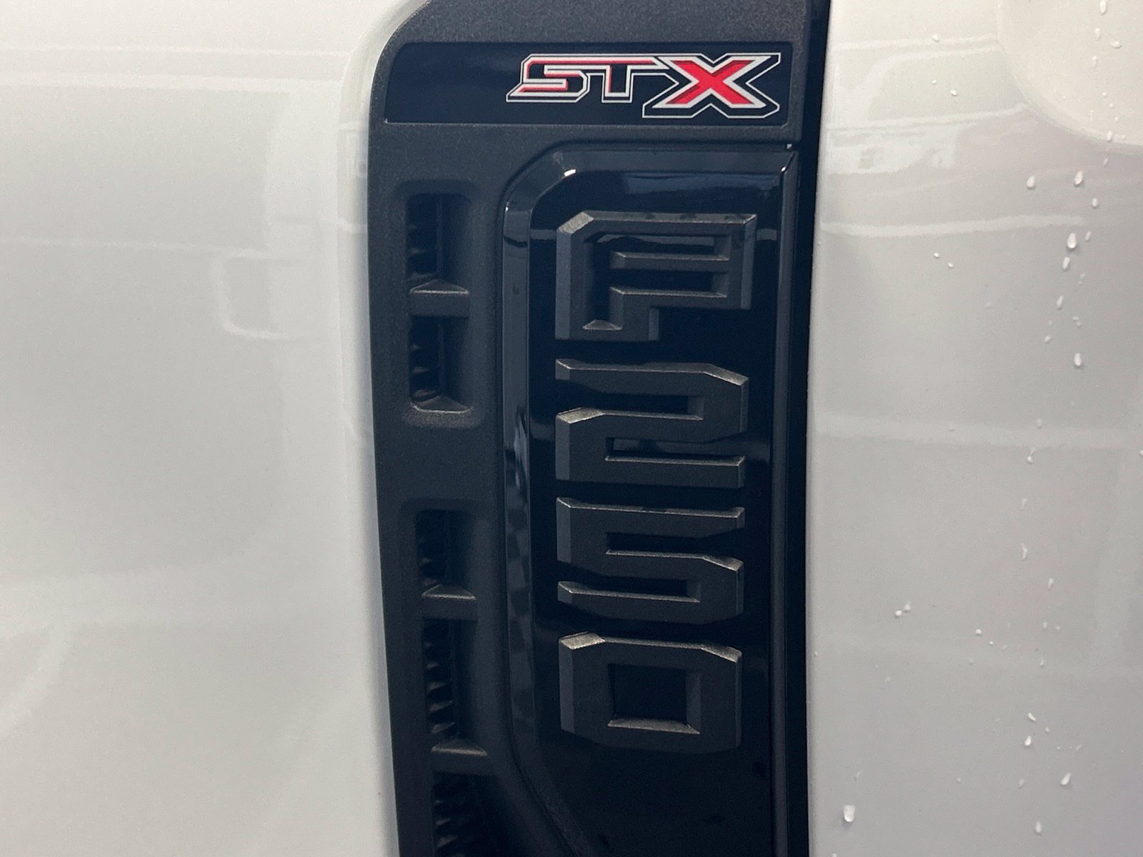 Used 2024 Ford F250 XL w/ STX Appearance Package AWD/4WD image 10