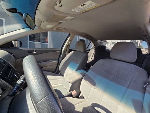 Used 2012 Nissan Altima 2.5 S FWD image 35