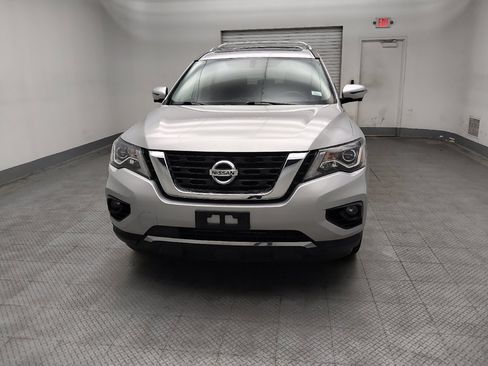 Used 2020 Nissan Pathfinder Platinum AWD/4WD image 15