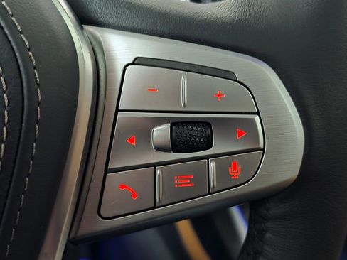 Used 2026 BMW X7 xDrive40i image 36