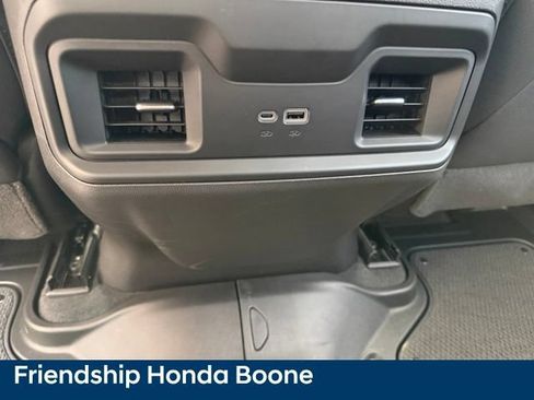 Used 2025 Chevrolet Silverado 1500 RST w/ Convenience Package II AWD/4WD image 42