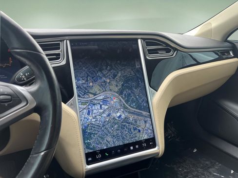 Used 2014 Tesla Model S 60 image 18