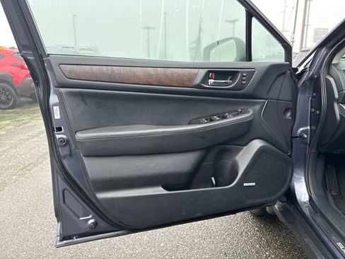 Used 2015 Subaru Outback 2.5i Limited image 15