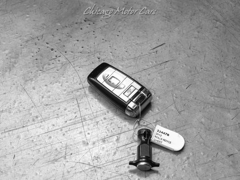Used 2012 Rolls-Royce Ghost Sedan Panoroof Starlight Headl image 64