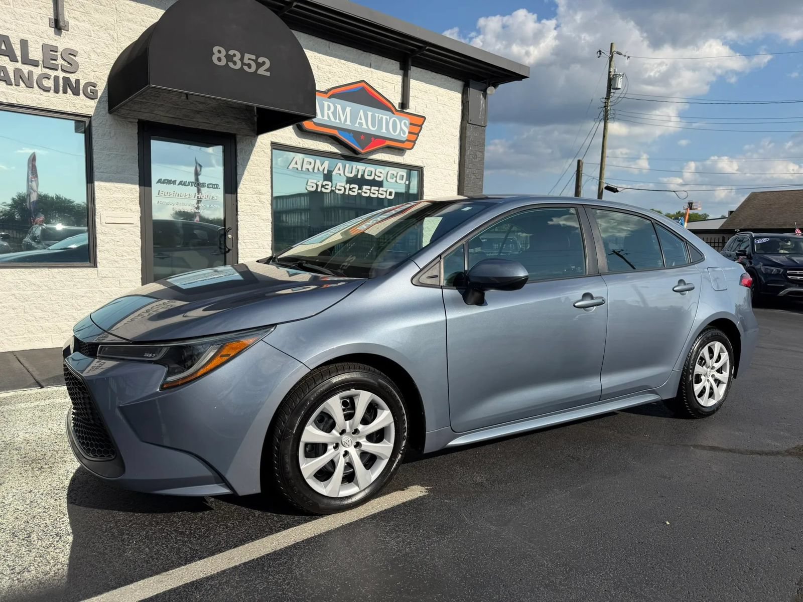 Used 2022 Toyota Corolla LE FWD image 5