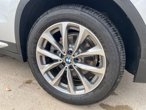 Used 2019 BMW X3 sDrive30i w/ Premium Package image 8