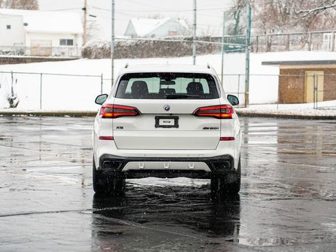 Used 2023 BMW X5 M50i w/ Executive Package image 6