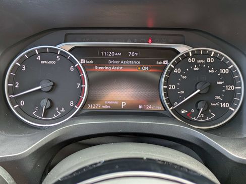 Used 2023 Nissan Rogue SV FWD image 32