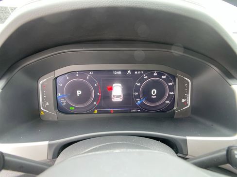 Used 2023 Volkswagen Atlas Cross Sport SE image 16