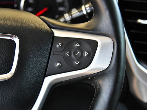 Used 2023 GMC Acadia SLT AWD/4WD image 31