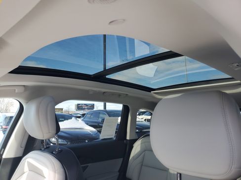 New 2026 Lincoln Nautilus Premier w/ Equipment Group 102A image 10