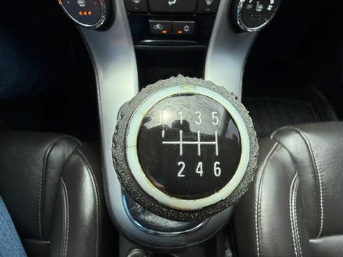 Used 2014 Chevrolet Cruze LT w/ RS Package FWD image 19