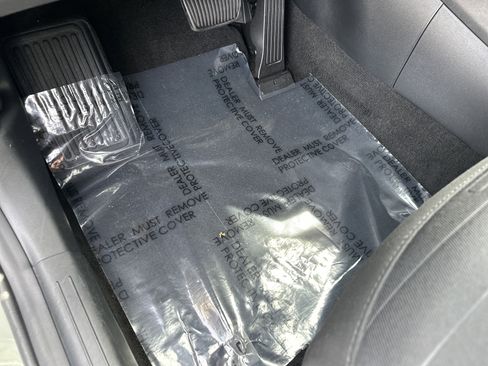 Used 2023 Hyundai Santa Cruz SEL Premium image 17