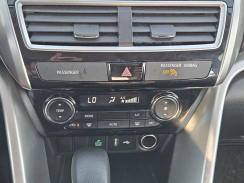 Used 2019 Mitsubishi Eclipse Cross ES AWD/4WD image 20