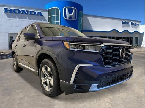 New 2025 Honda Pilot EX-L image 9