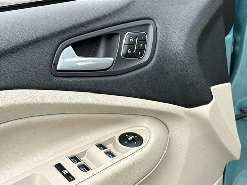 Used 2013 Ford Escape SEL FWD image 8