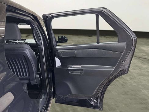 Used 2020 Ford Explorer 4WD Police Interceptor image 17