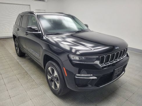Used 2023 Jeep Grand Cherokee 4WD 4xe image 13