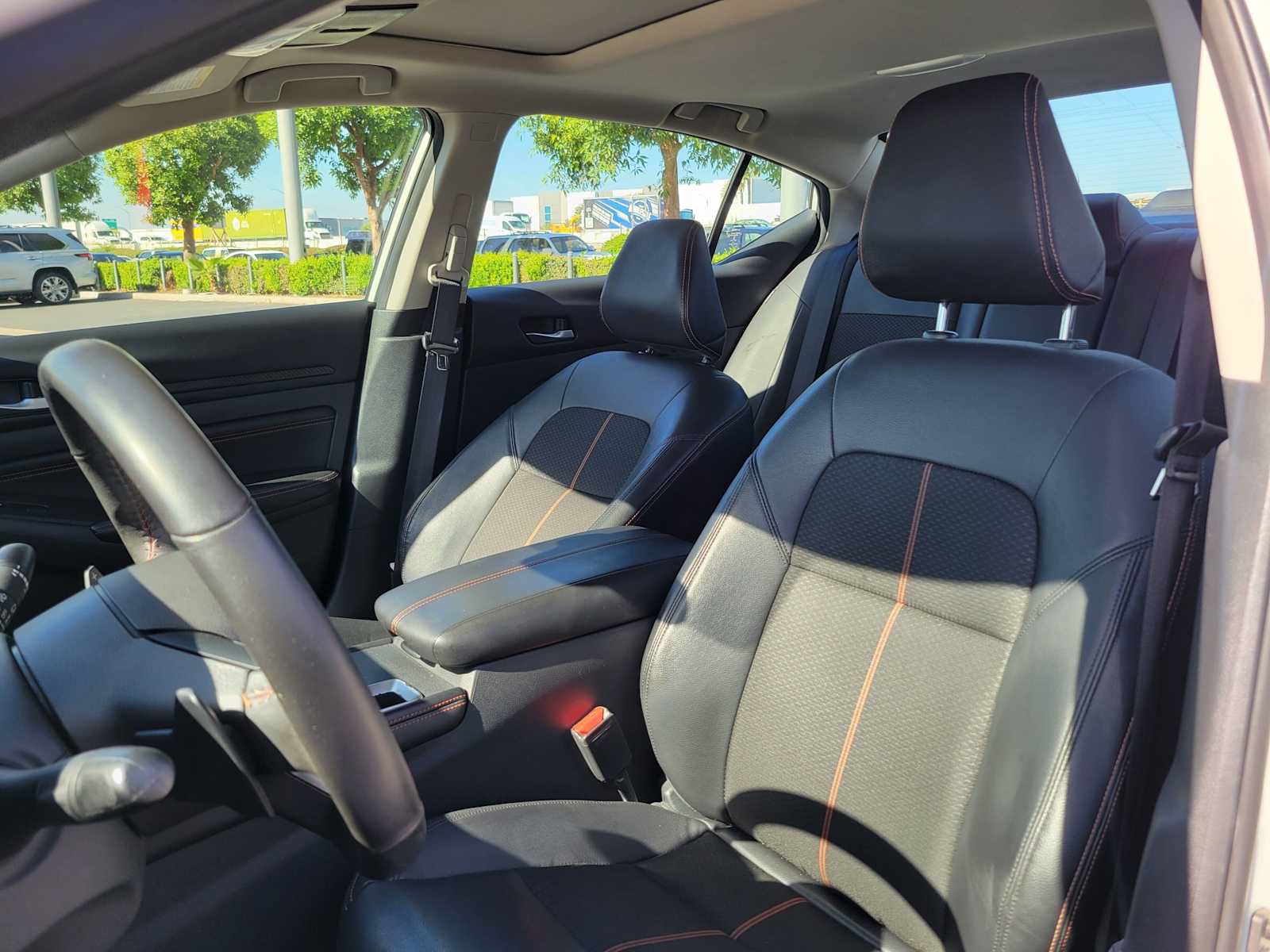 Used 2022 Nissan Altima 2.5 SR w/ Midnight Edition Package FWD image 21