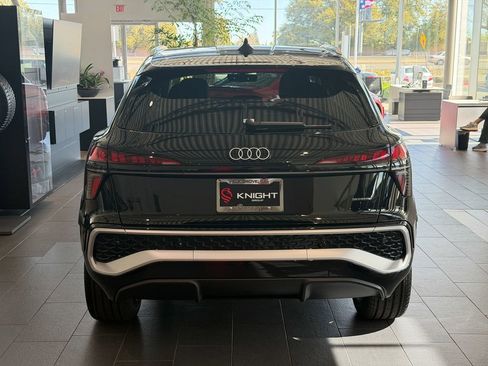 New 2026 Audi Q3 quattro 2.0T AWD/4WD image 9