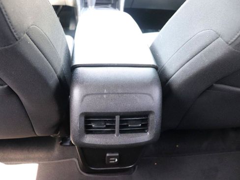 Used 2021 Chevrolet Equinox LT FWD image 20