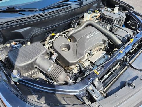 Used 2021 Chevrolet Equinox LS w/ LS Convenience Package FWD image 24