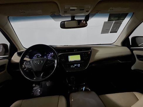 Used 2013 Toyota Avalon XLE Touring FWD image 30