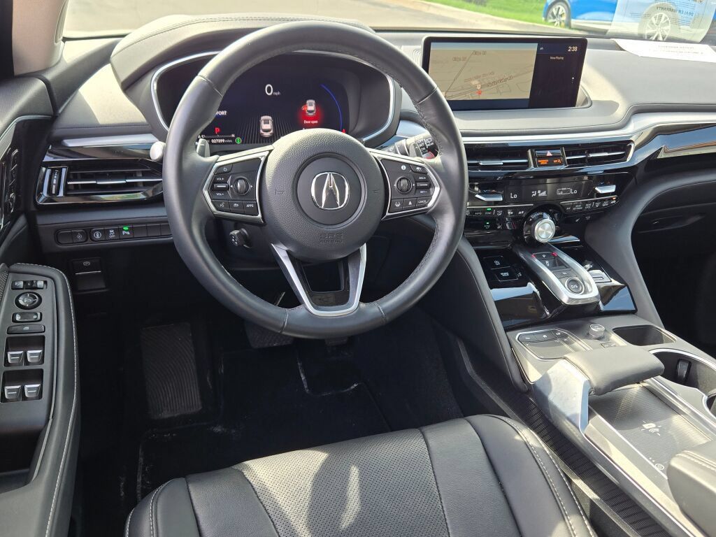 Used 2023 Acura MDX w/ Technology Package AWD/4WD image 2