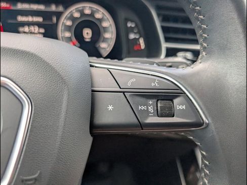 Used 2019 Audi Q8 Premium w/ Convenience Package image 14